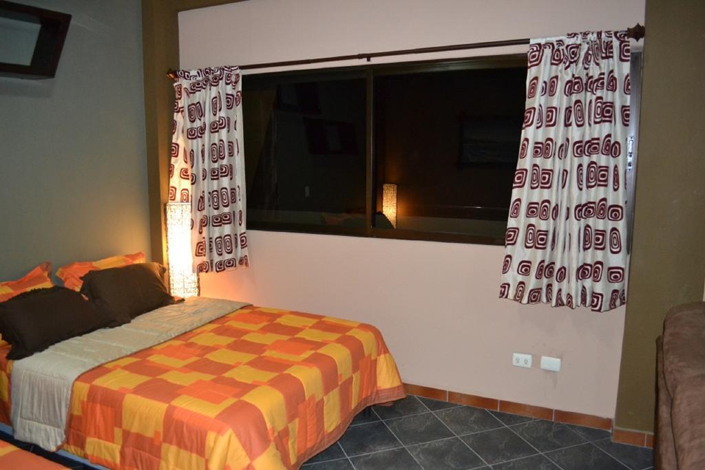 Ast Surf Hotel La Libertad Rom bilde