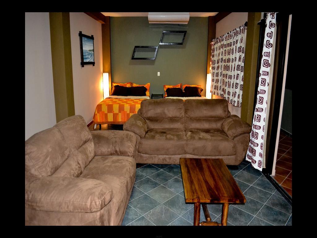 Ast Surf Hotel La Libertad Rom bilde